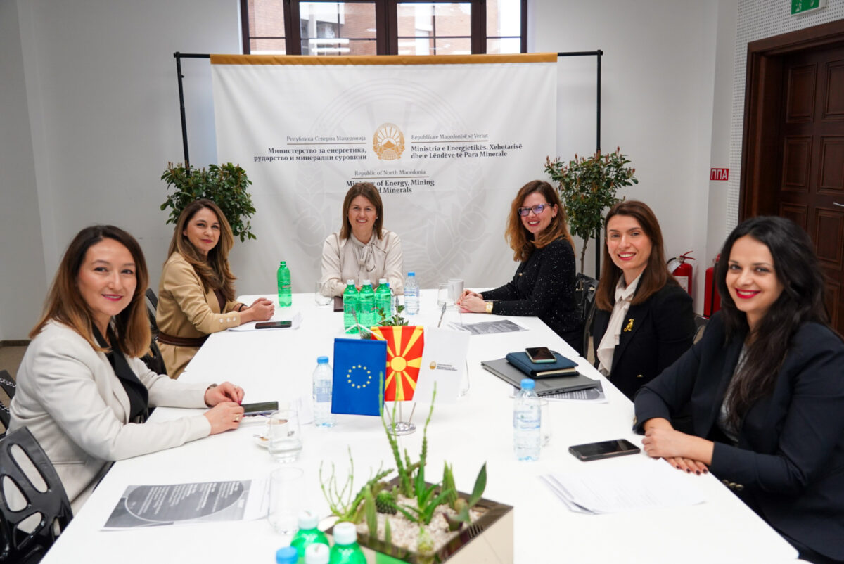 „120 млади инженерки од пет земји, една порака: Жените можат да водат сè“