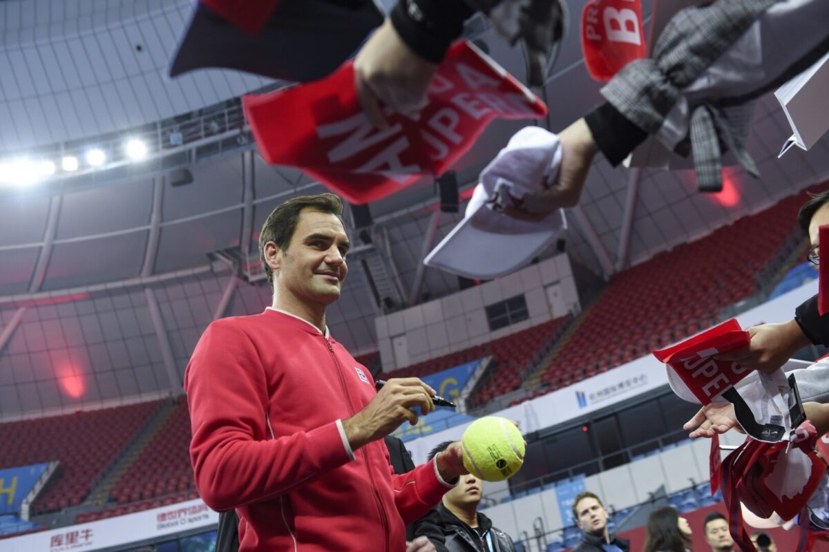 „Федерер го интересираа само парите, никому ништо не му даваше“