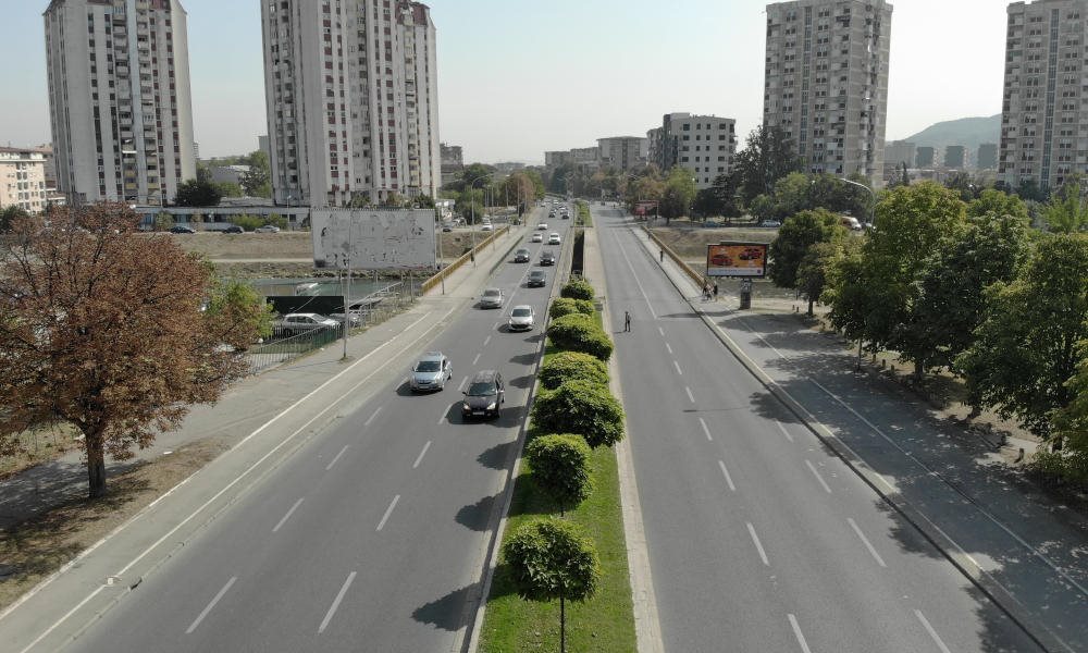 22-годишен Турчин со тротинет тешко повреди 55-годишна жена на  Партизанска и избега, полицијата го бара