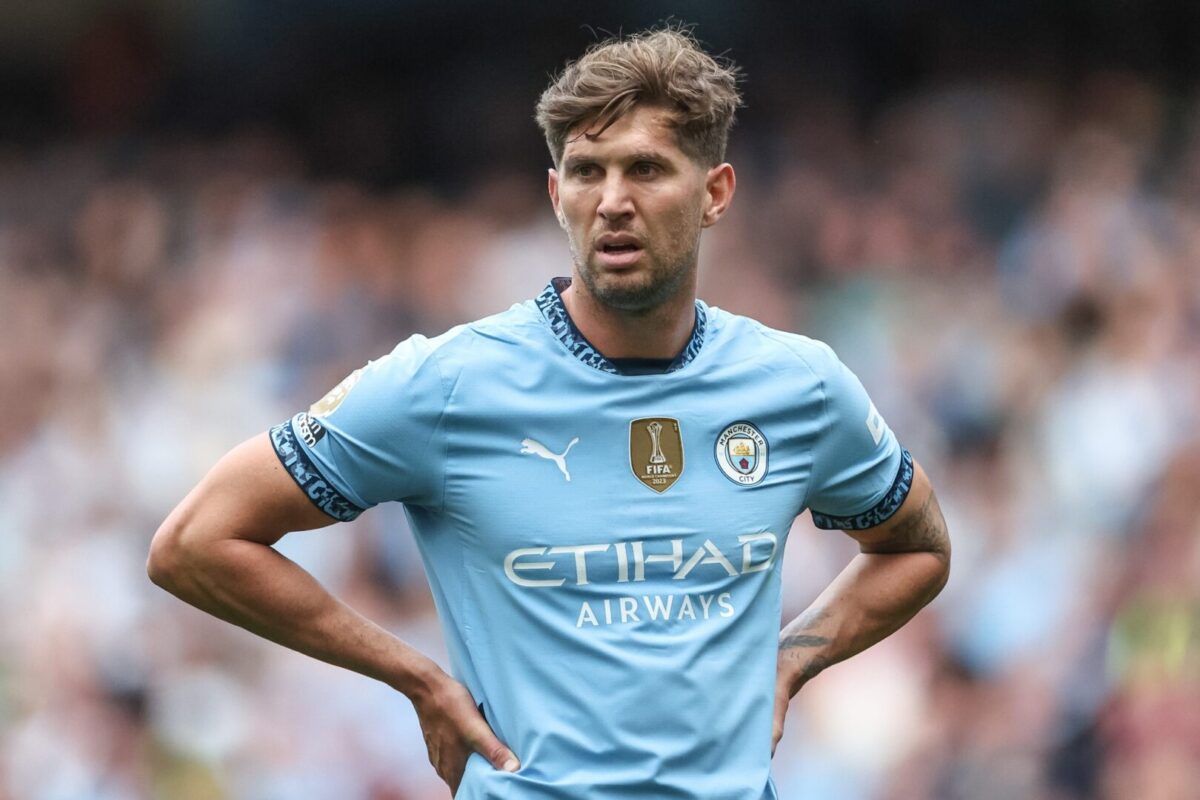 Џон Стонс ќе го напушти „Етихад“