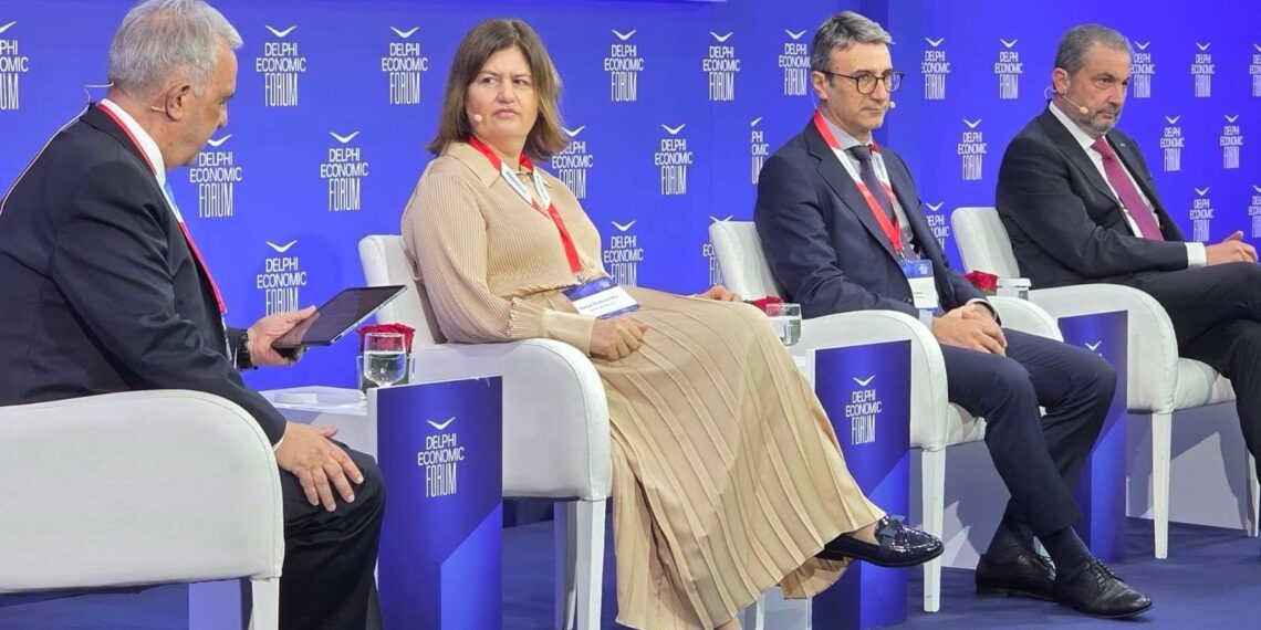 Божиновска: Без инфраструктура нема стабилен енергетски систем, порака од Делфи форумот