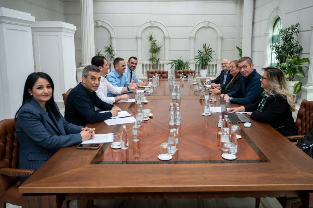 ВЛЕН: Постигнат договор за реформи во високото образование – повеќе автономија за универзитетите, нови правила за професорите