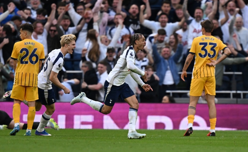 (Видео) Молк во Лондон – Тотенхем осѕана без победата во 95-та минута