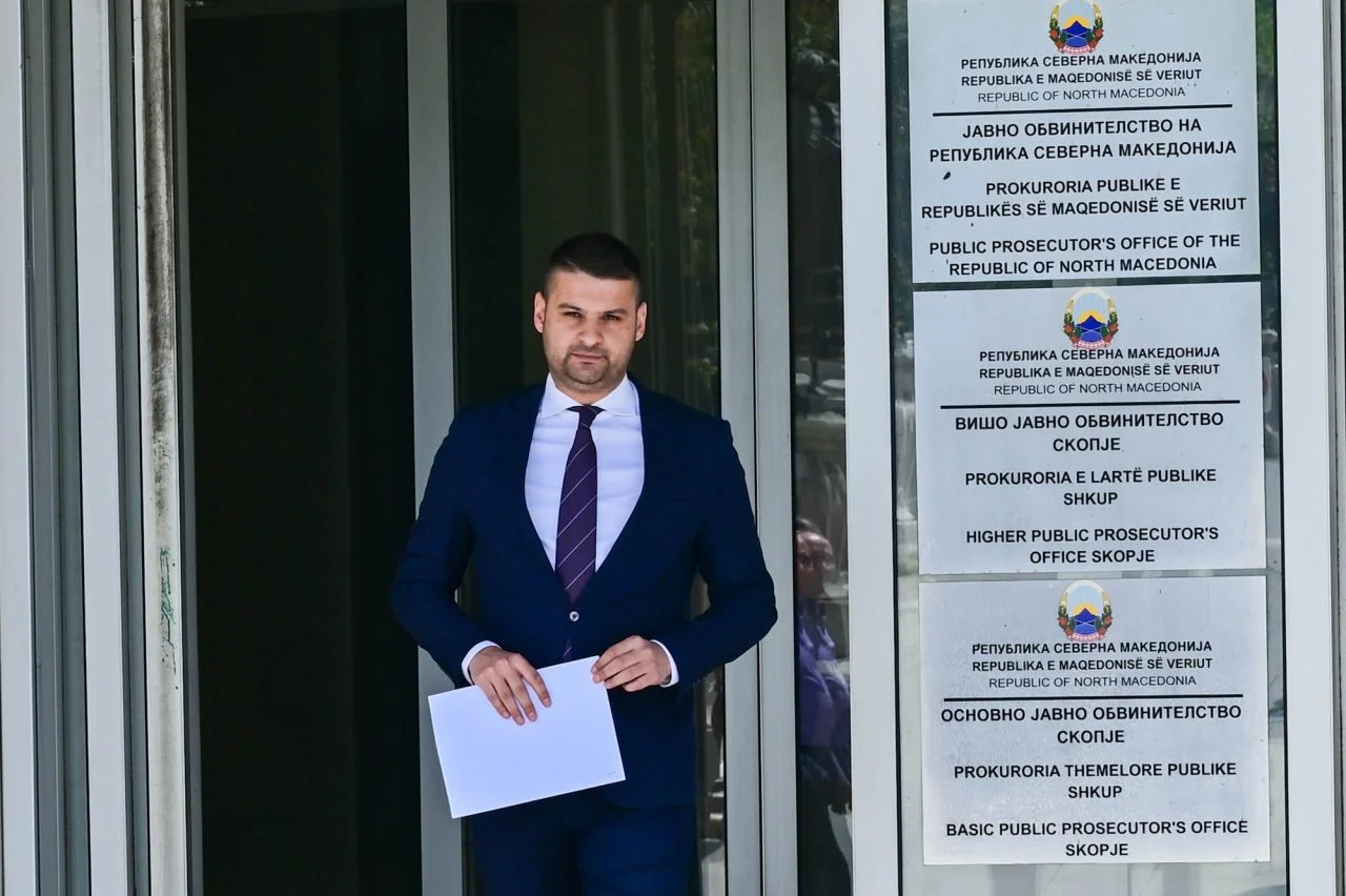 (Видео) СДСМ поднесе кривична пријава против Мицкоски