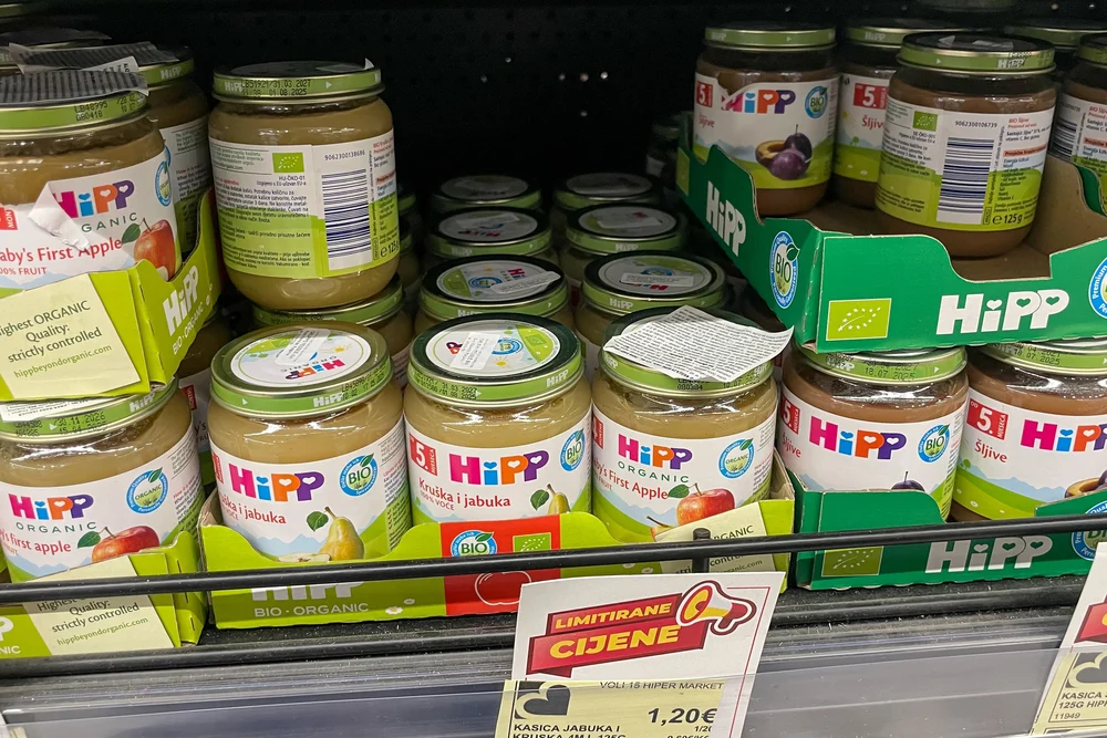 Во Македонија нема од спорните кашички за бебиња од Хипп