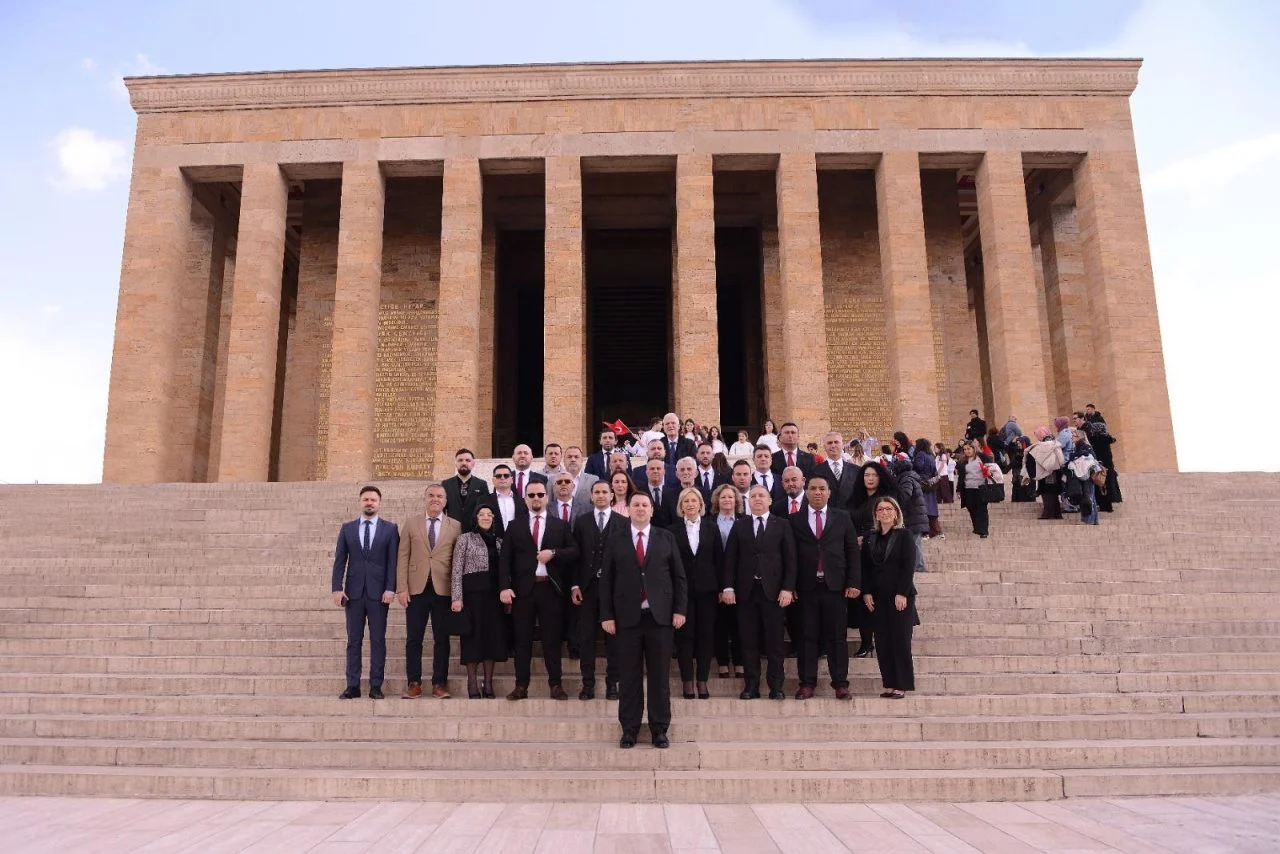 Делегација на Партијата за движење на Турците во Анкара: средби и посети во рамки на тим-билдинг активности