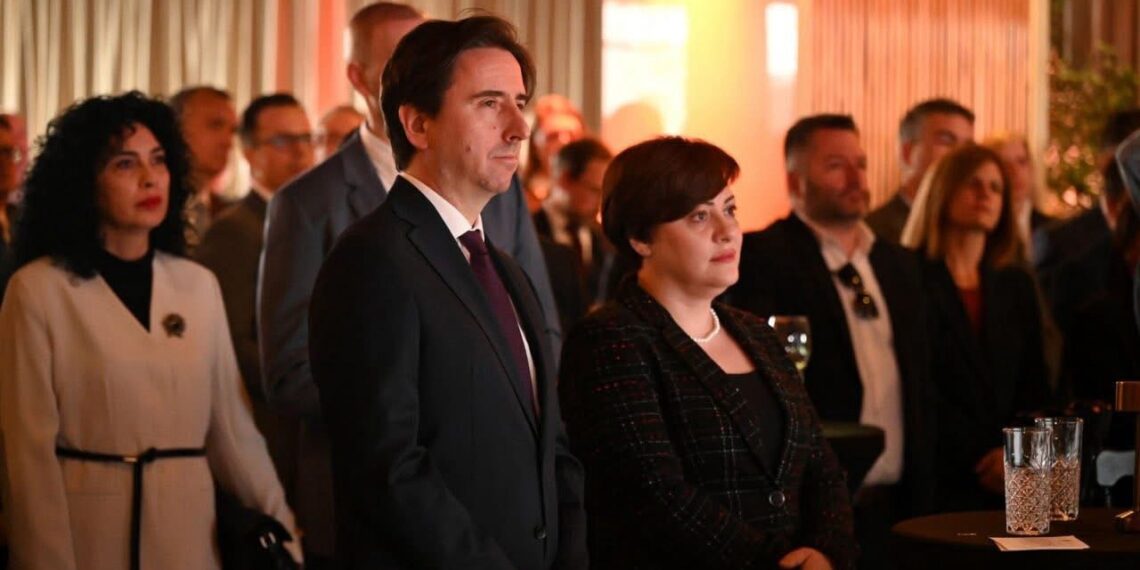 Димитриеска-Кочоска: британските инвестиции значајни за економски раст на Македонија