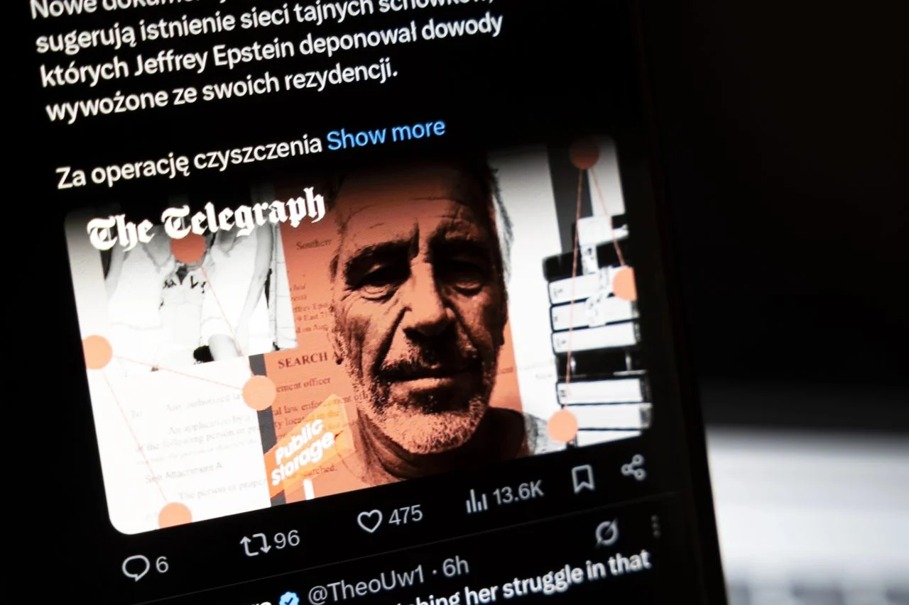 Европскиот парламент гласаше за истрага за Епстин