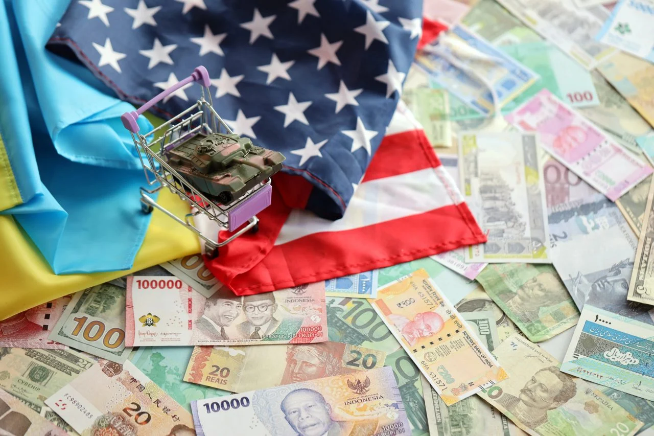 Захарова: САД му должат на светот 39 билиони долари