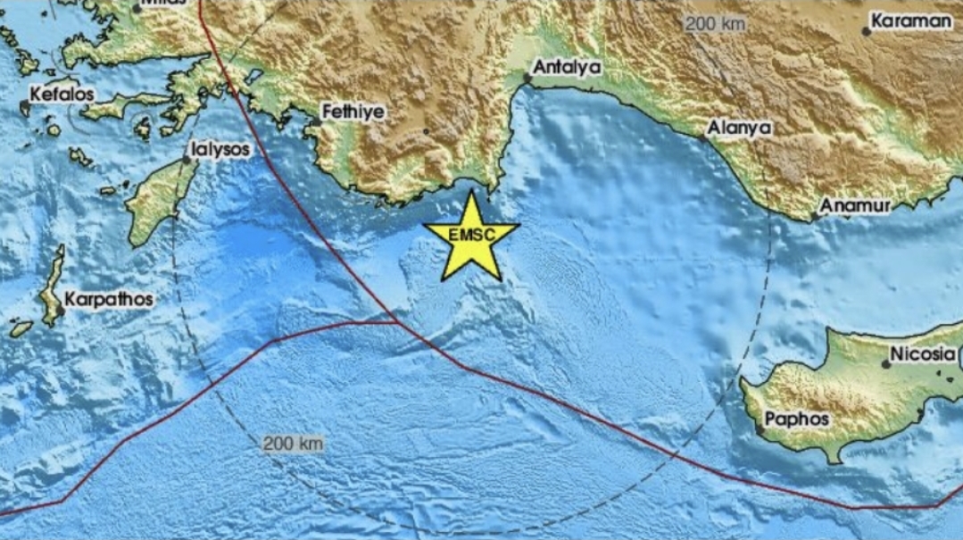 Земјотрес од 4,7 степени ја вознемири Турција, луѓето излегоа на улица