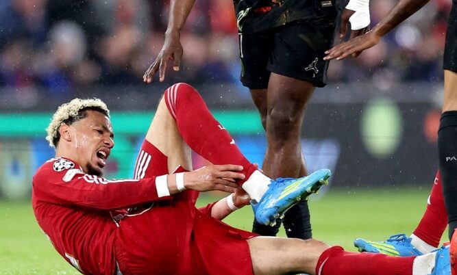 Ливерпул потврди, Екитике ќе отсуствува до јануари 2027 година