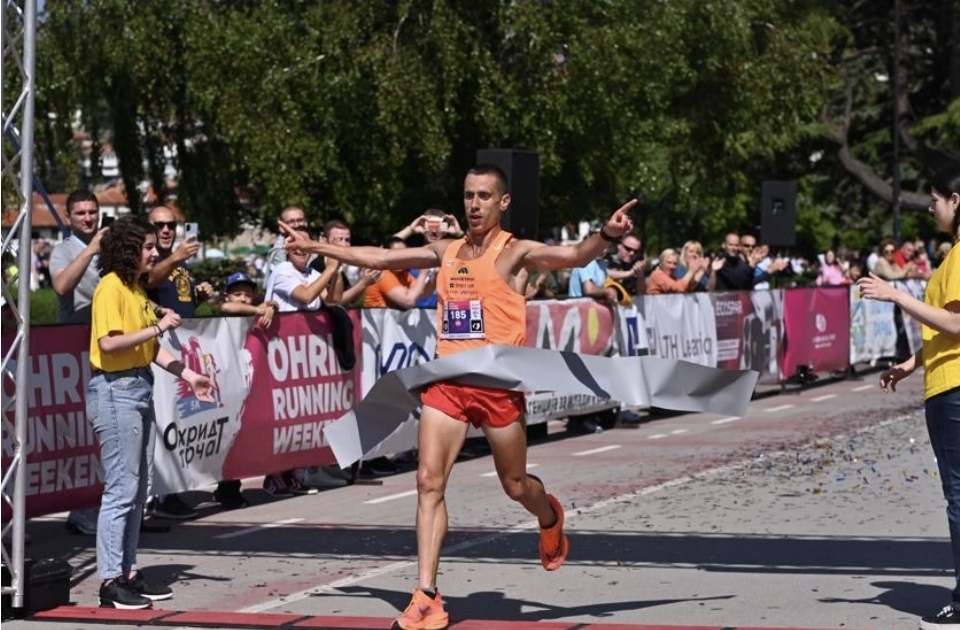 Македонска сензација во Белград: Дарио Ивановски со историско второ место на маратон