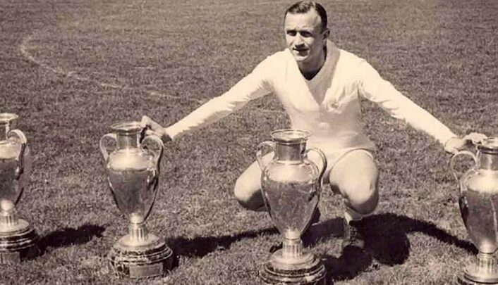 Почина легендарниот Хозе Емилио Сантамарија