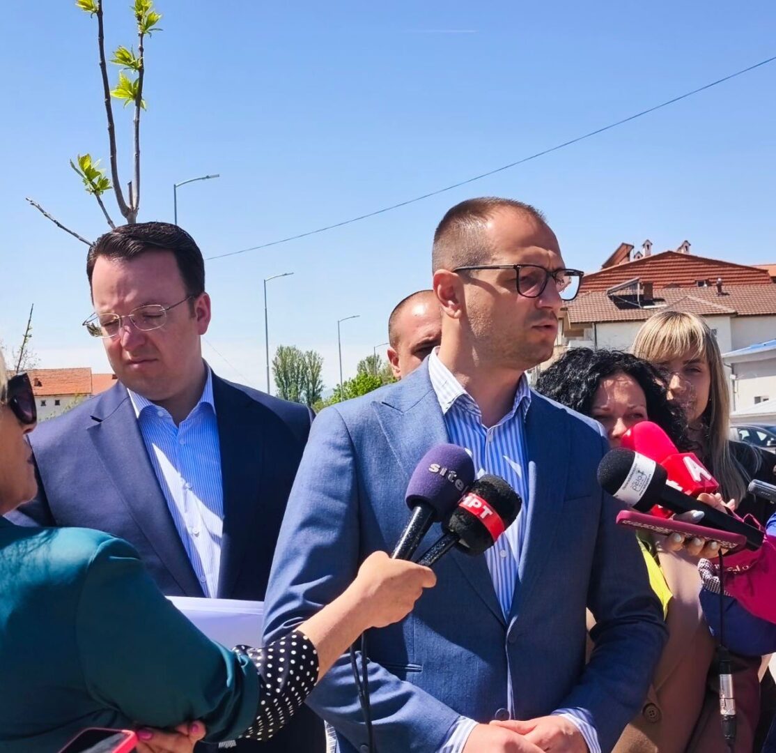 Проданоски и Николоски во Прилеп: „Кеј 1-ви Мај“ доби нов лик по целосната реконструкција