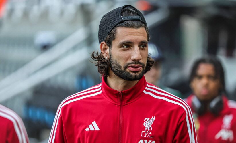 Собослај нема намера да го напушта Ливерпул