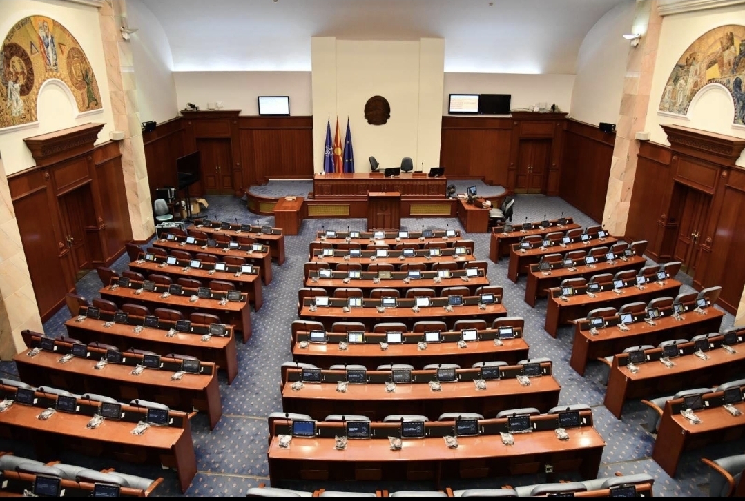 Собранието го отвори патот за укинување на техничката влада: измените поминаа во прва фаза со 67 гласа