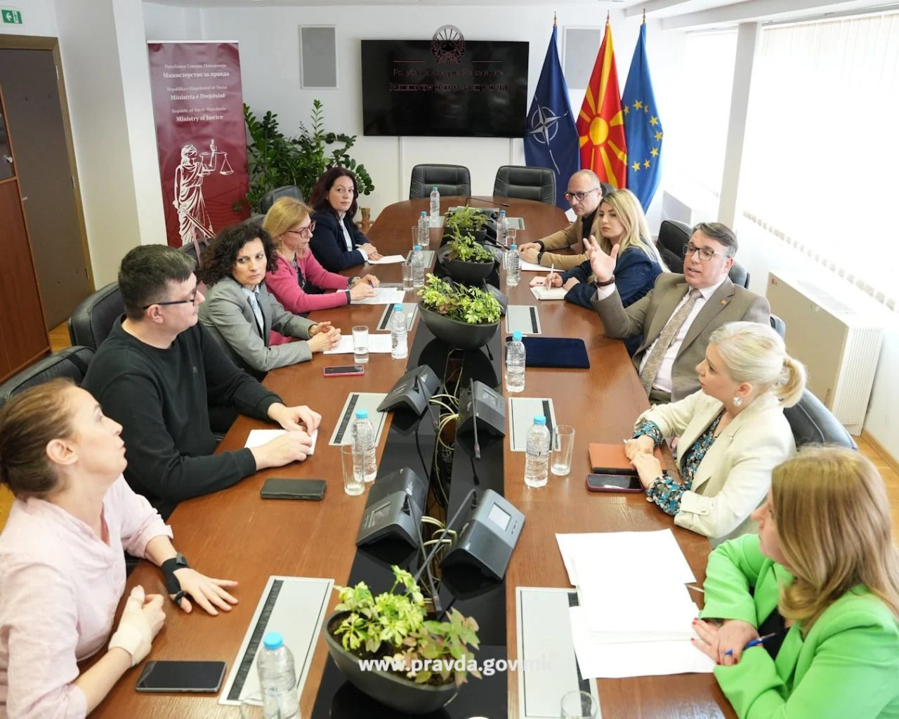 Филков се сретна со граѓански организации за реформите во изборното законодавство