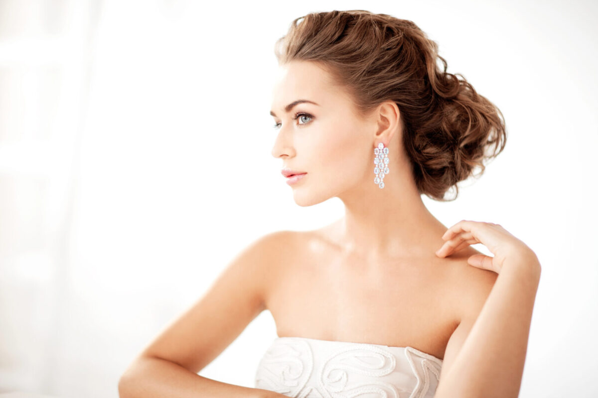 (Фото) Позната шминкерка открива „бјути“ тренд што ги освои невестите ширум светот