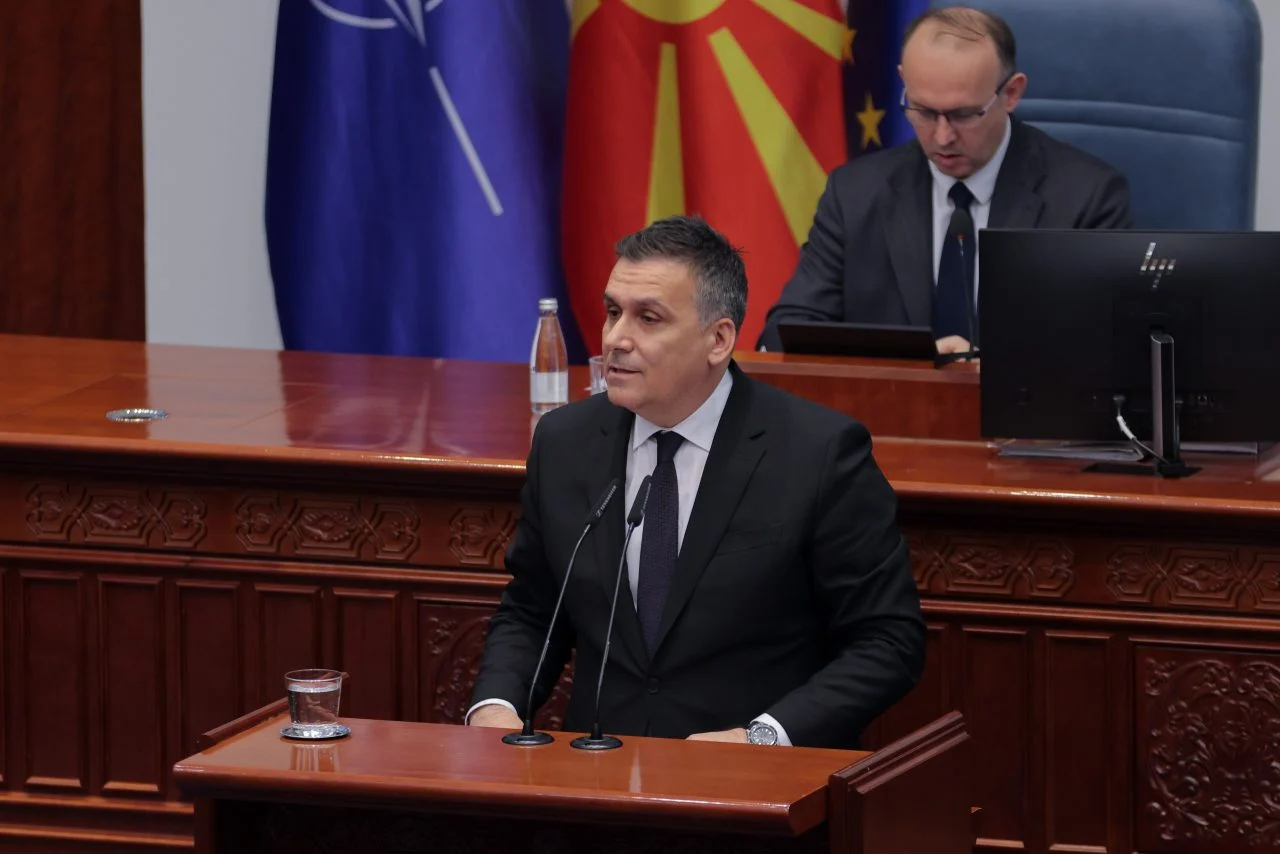 Хоџа: Трајни решенија и зелен пресврт во третманот на отпадот, водите и аерозагадувањето