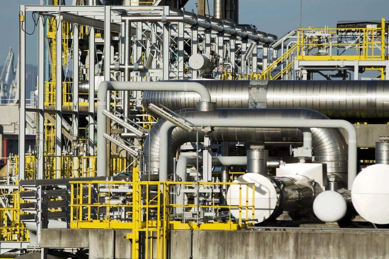 Цените на нафтата нагло пораснаа по објавувањето на планот на Трамп за Ормускиот теснец