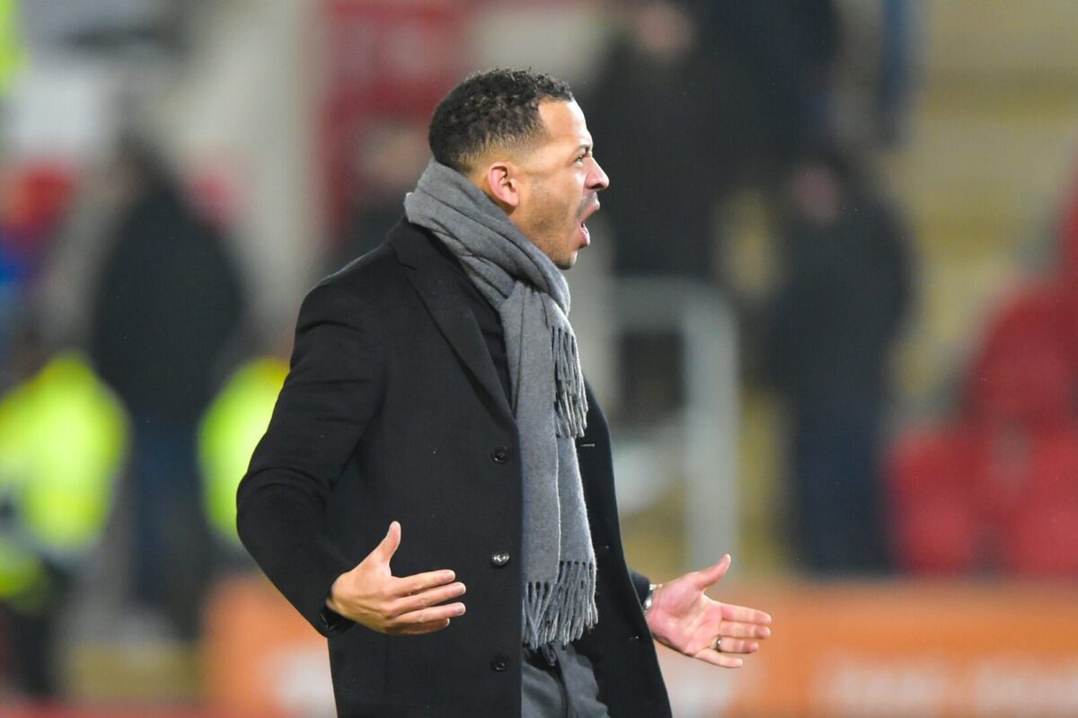 Челзи го отпушти Розениор