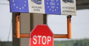 грција воведе строги правила за возачите пред летната сезона