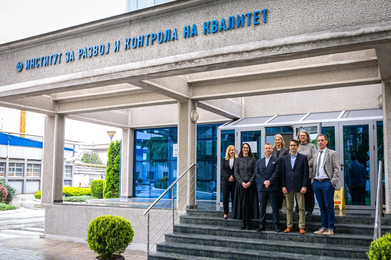 Висока делегација на САД во работна посета на „Алкалоид“