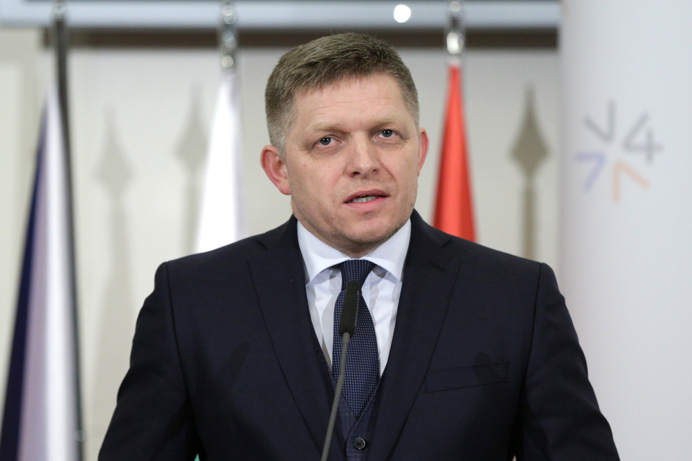 Словачкиот премиер: Европа јавно го осудува дијалогот со Москва, но тајно го бара
