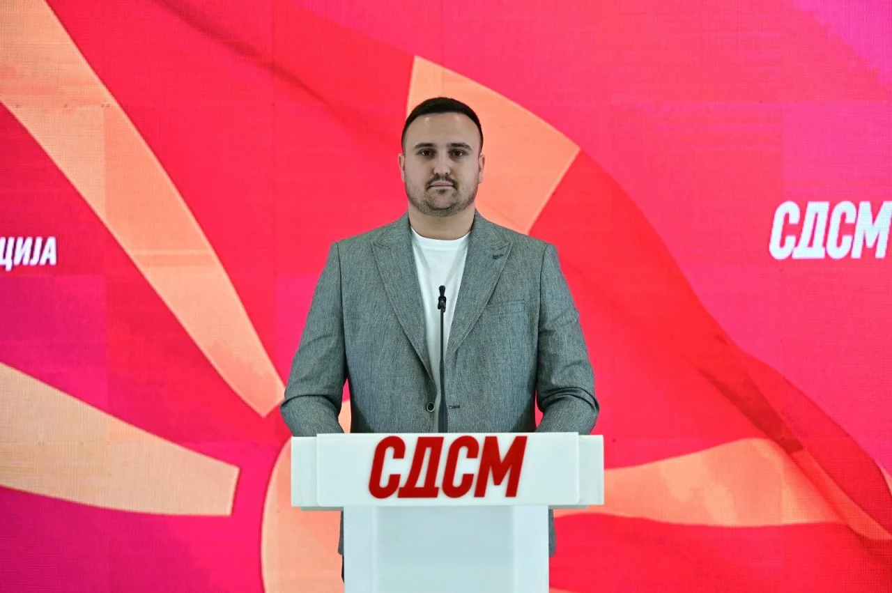 Стојчевски: Врв на лицемерие е повикот на Христијан Мицкоски младите да не се иселуваат