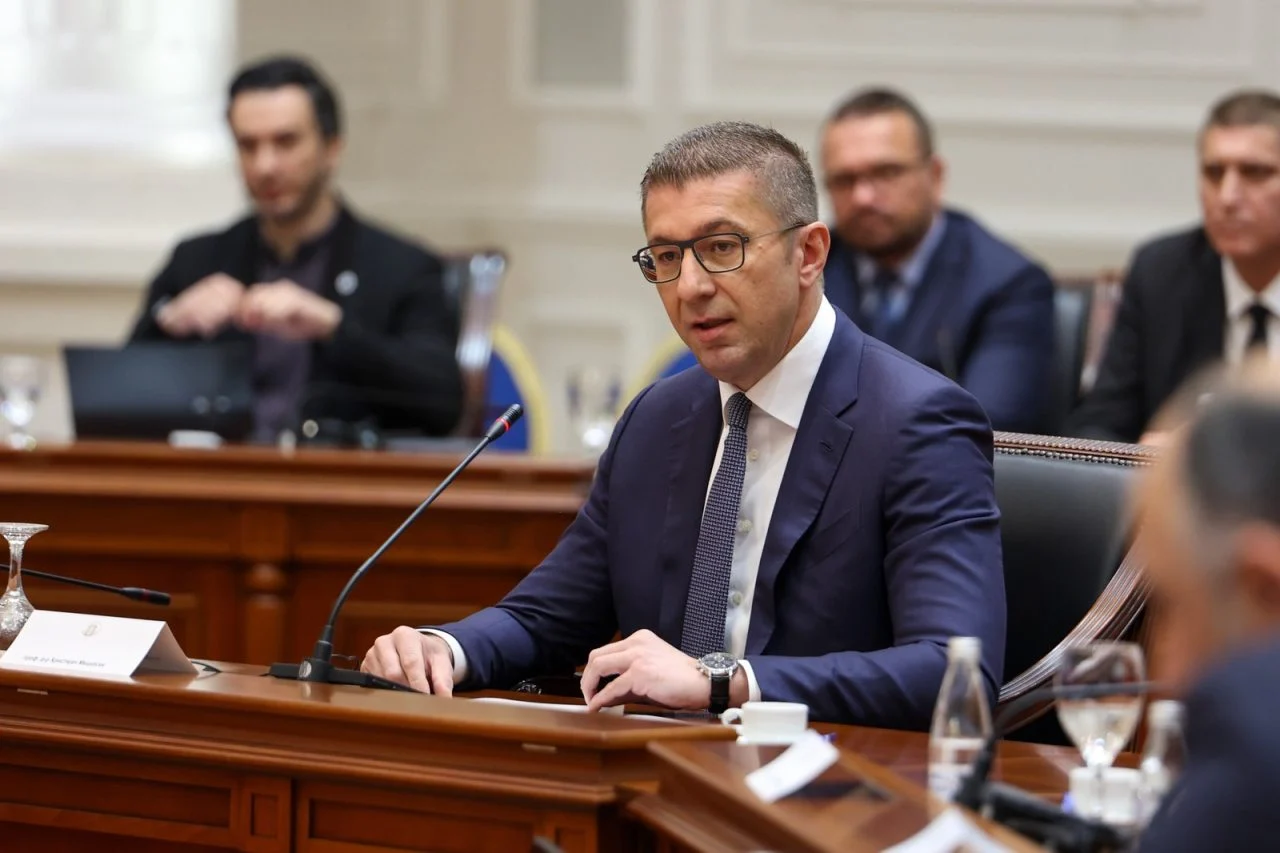„Уште 20 дена до неисполнување на ветувањата на Мицкоски за реформската агенда“, велат од СДСМ