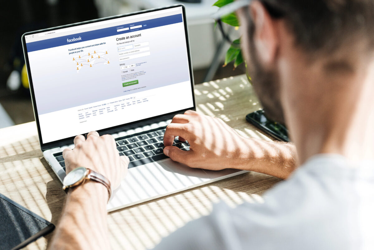 Meta: Повторно работат Facebook и Instagram