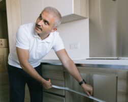 Заборавете на класичните кујни: „Soft Kitchen“ е новиот тренд што го освојува светот без скапо реновирање