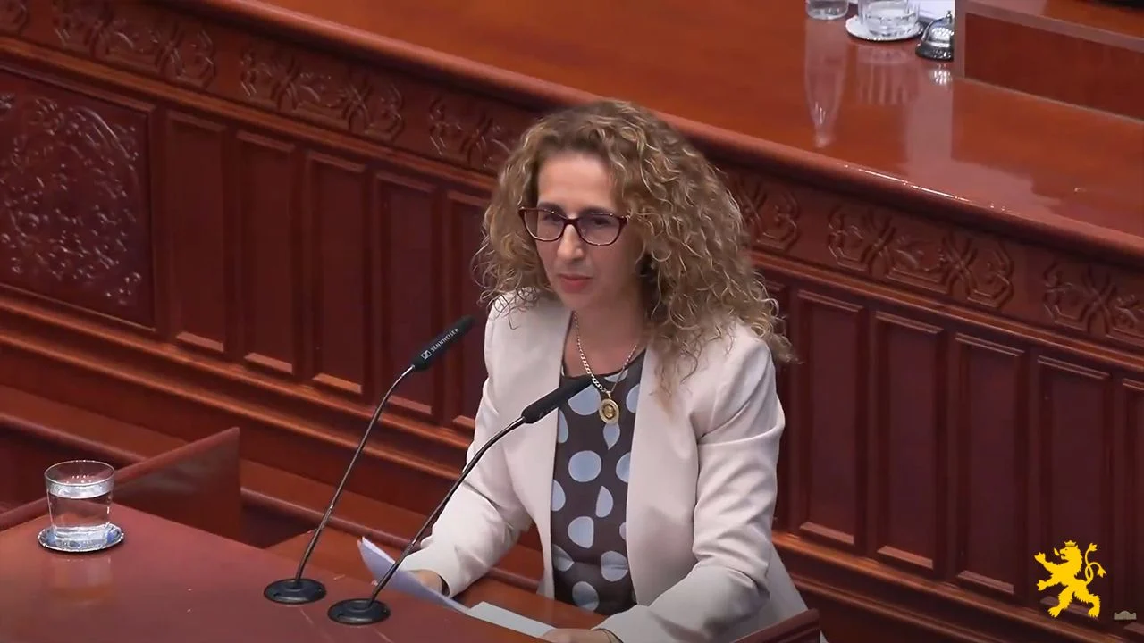 Петкова до Бочварски: Заборавивте ли дека во ваше време имаше протести, неисплатени плати и најголемо незадоволство кај земјоделците