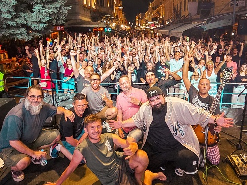 (ВИДЕО) По 32 години на сцена, Суперхикс пред уникатна мисија: Да свират во секој град во Македонија