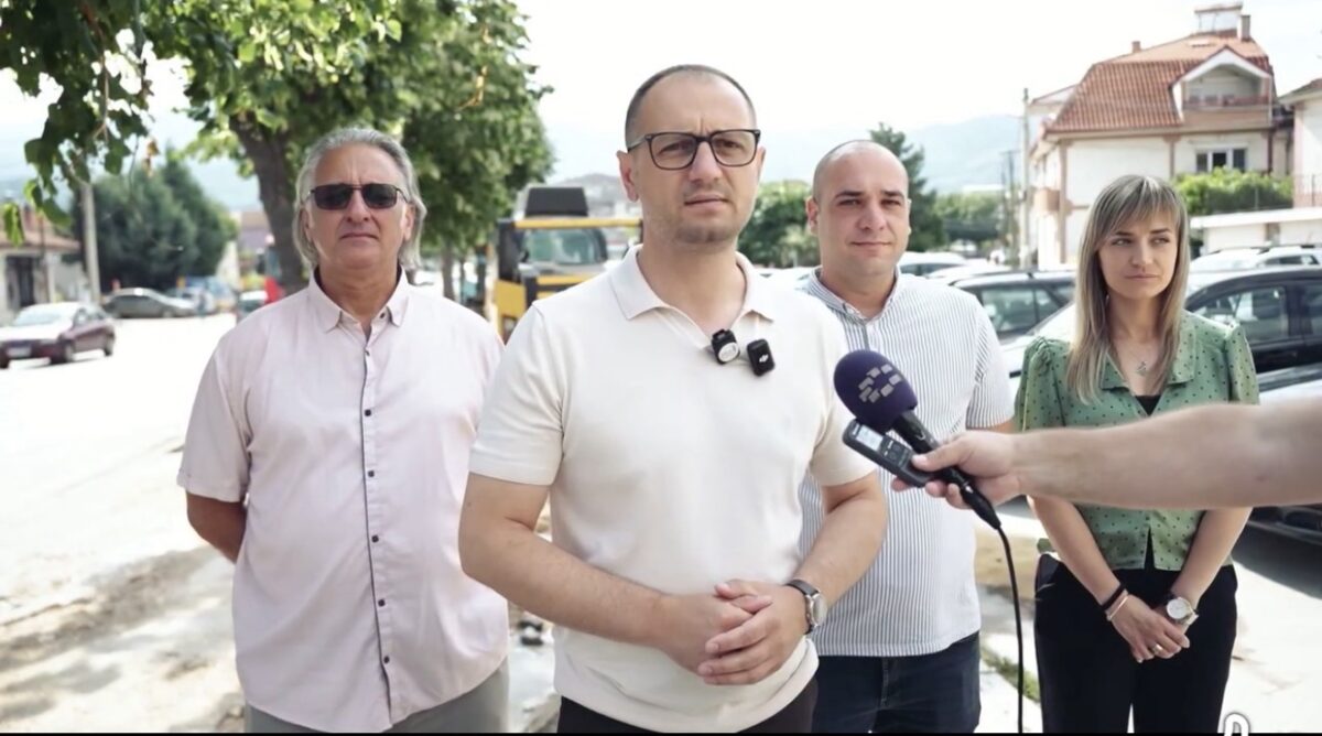 ВИДЕО | Проданоски: Започна реконструкцијата на тротоарите и велосипедските патеки на булеварот „11 Октомври“ во Прилеп