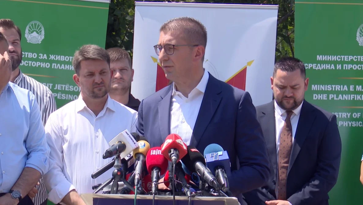 (Видео) Мицкоски за ослободителната пресуда за случаите Талир 1 и Талир 2: Конечно правдата е задоволена за ВМРО-ДПМНЕ