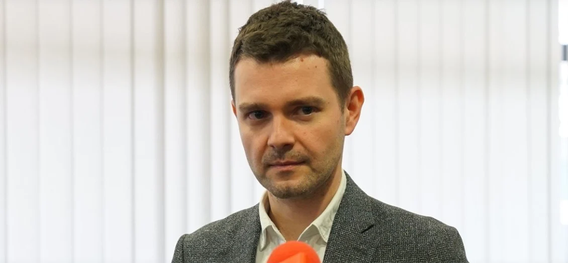 Муцунски нè убедува дека сме „портата кон Европа“ – а не слепо црево, велат од СДСМ