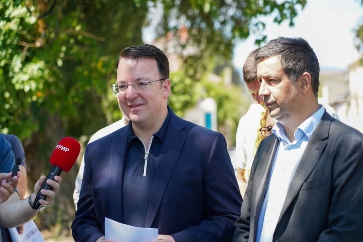 Николоски: Пуштен во функција „One Stop Shop“ на железничкиот граничен премин меѓу Македонија и Грција