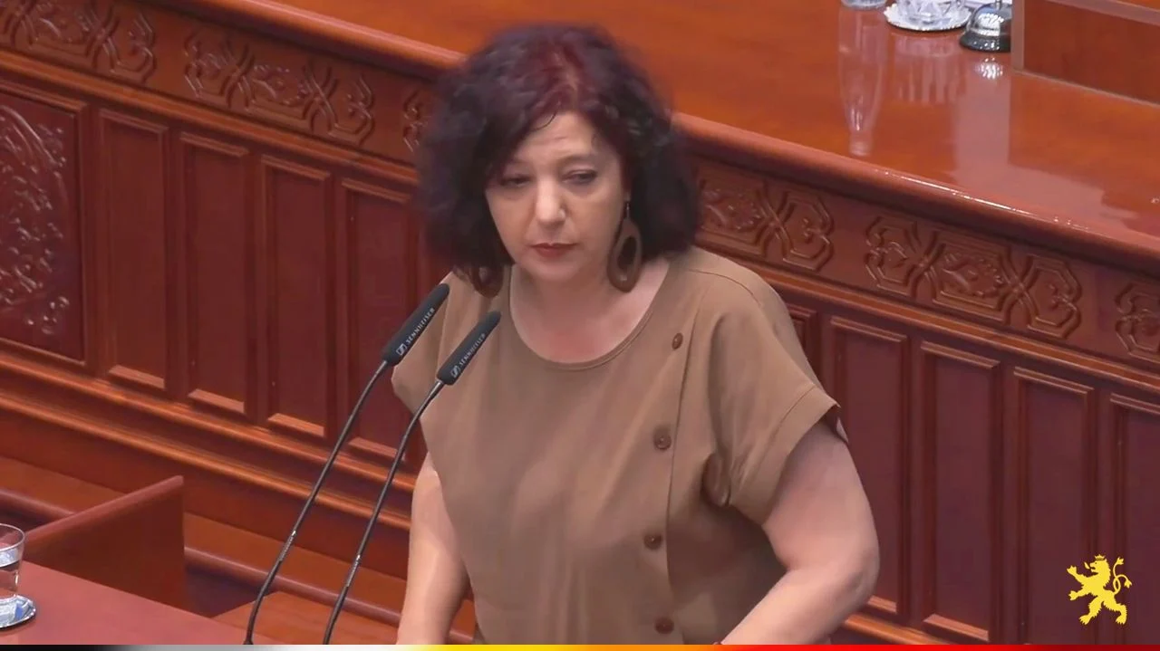 Стојкова-Серафимовска до Костадиновска-Стојчевска: Оставивте низа проблеми во културата кои сега ги решаваме