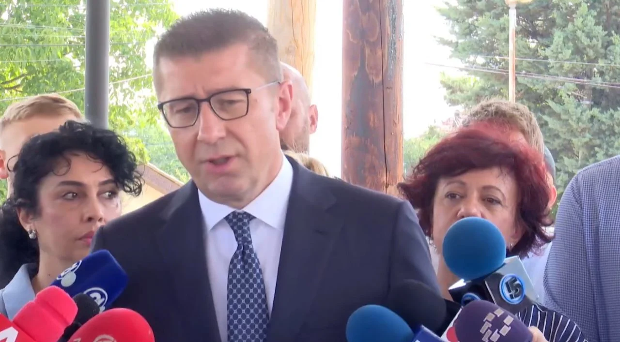 „Мицкоски најави поскапување на горивата, ама за граѓаните не најави никакви мерки“, велат од СДСМ