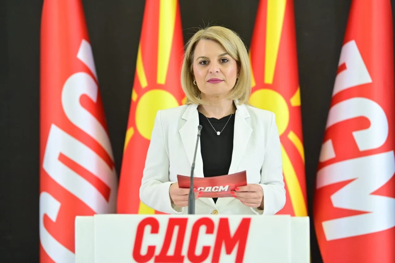 (Видео) „Водата што ја прогласија за ‘техничка’ и дека може да ја користат граѓаните на Гостивар има бактерија“, велат од СДСМ