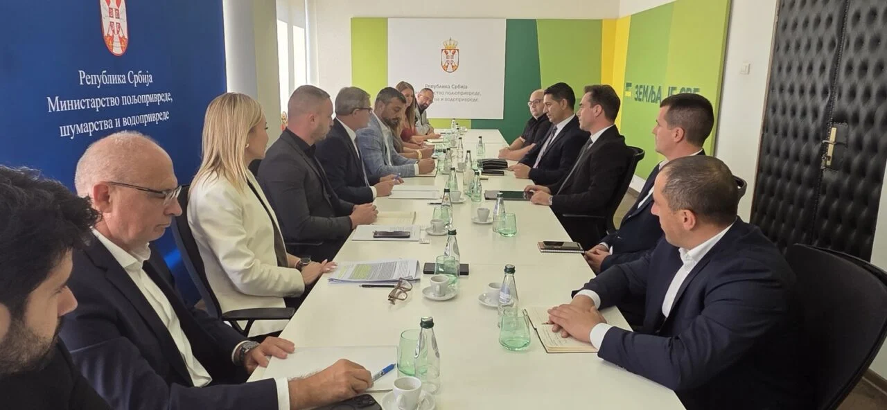 Миланов и Серафимовски во Србија: Зајакнување на соработката и олеснување на прометот на животни и производи меѓу двете земји