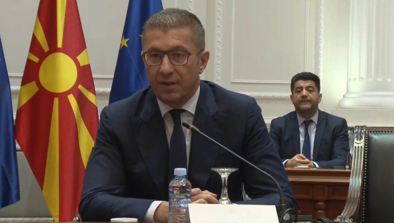 Мицкоски: Македонските аеродроми се најбрзорастечки во регионот