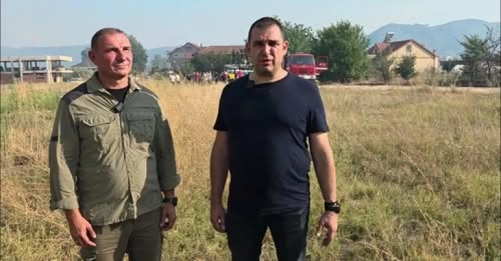 Огнената стихија се закани на Струмица: Пожарот стигна до куќите, пожарникарите спречија катастрофа