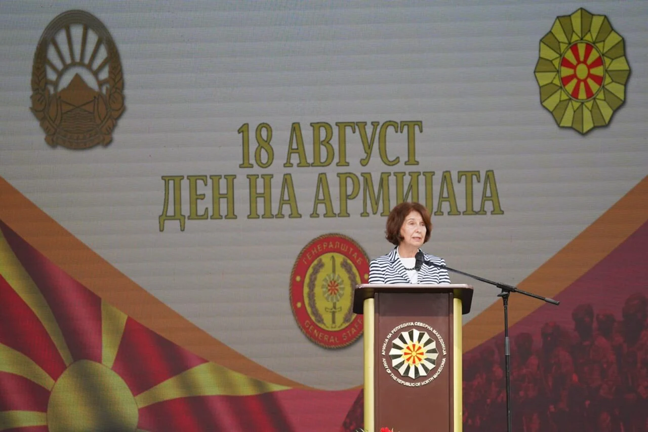 Сиљановска-Давкова: Не смееме да заборавиме дека секој што напишал барем неколку реченици во недовршената македонска армиска приказна, оставил трага во нашата воена историја