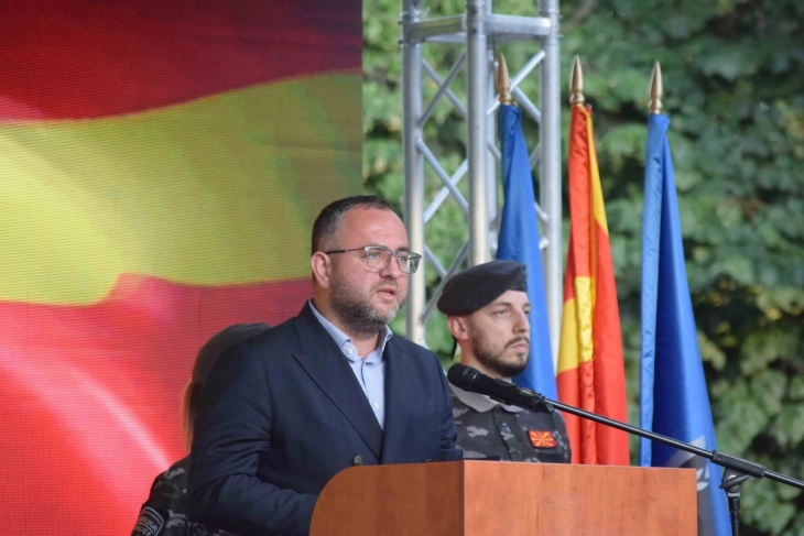 Тошковски: ЕБР е еден од столбовите на безбедносниот систем на Македонија