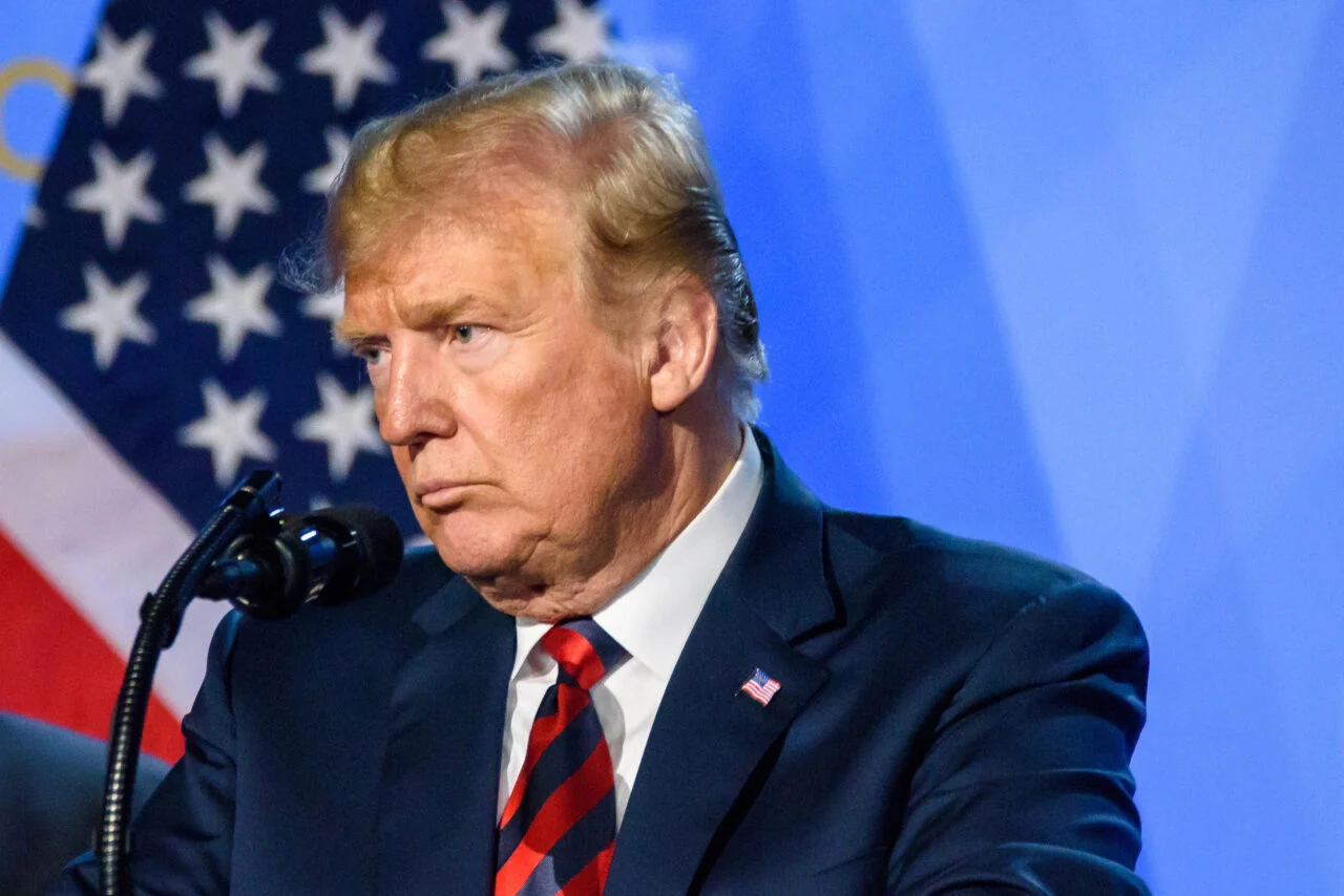Трамп му се закани на Иран: Ако не се отвори Ормускиот теснец, земјата ќе претрпи тежок удар