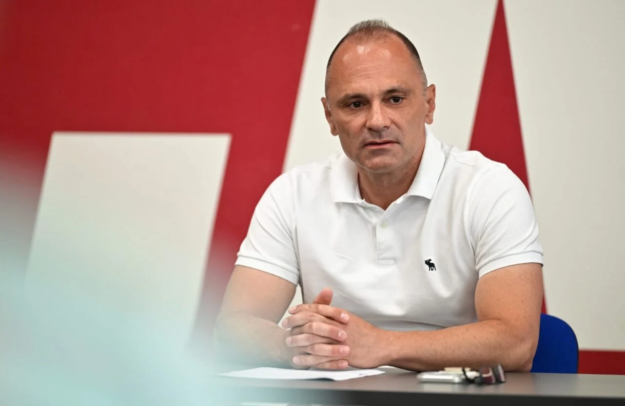 Филипче, кого Абази го спаси од кривична одговорност за модуларните, се плаши од избори и уште го штити Лимани за водата во Гостивар, велат од ВМРО-ДПМНЕ