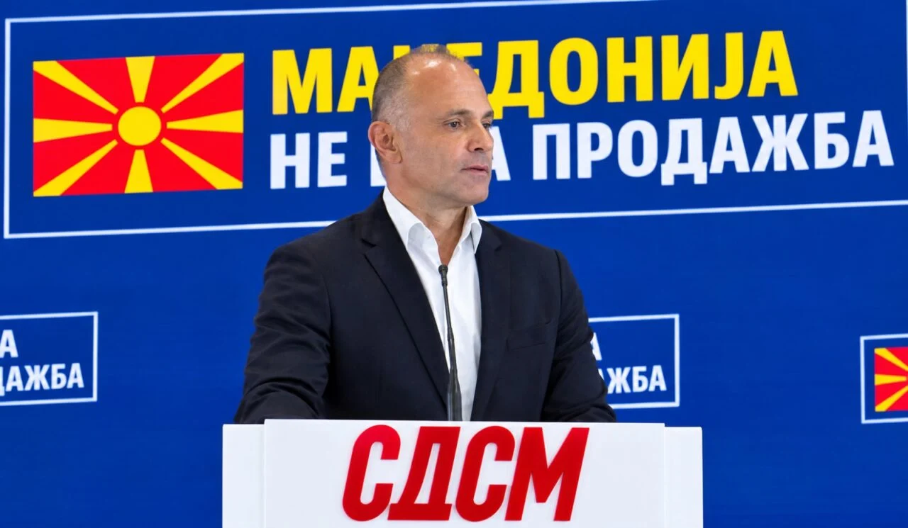 (Видео) „Мицкоски нема право да ги распродава земјата, рудите и водата, Македонија не е на продажба“, порача Филипче