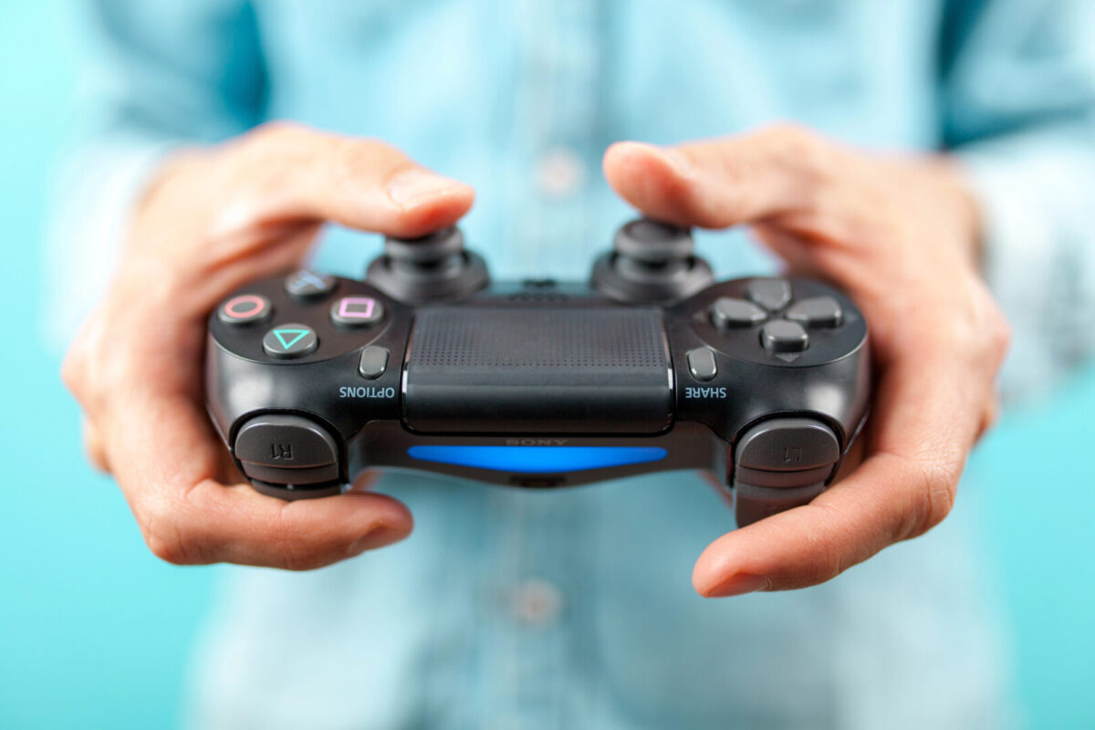 Дали наскоро ќе може да плаќате со контролер за PlayStation?
